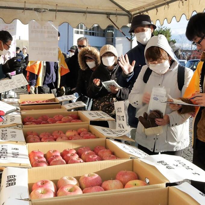 JA佐久浅間　立科りんご(サンふじ)即売会の写真